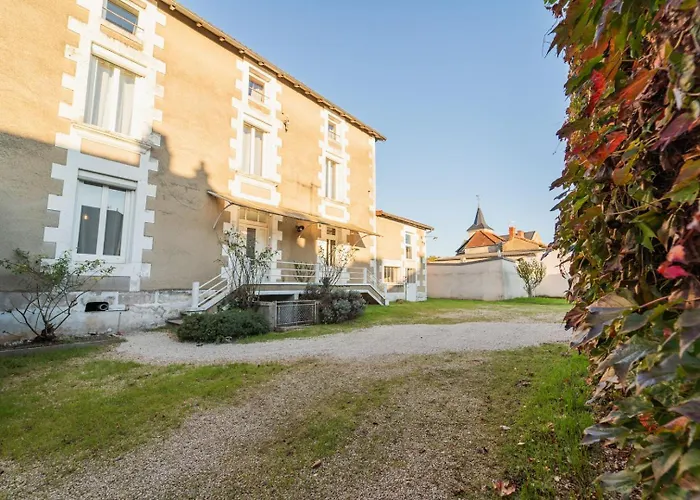 Guest house La Pictave, Maison Poitevine A 5 Mn Du Futuroscope Chasseneuil-du-Poitou