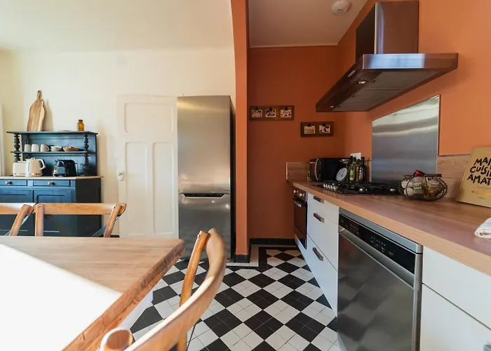 Guest house La Pictave, Maison Poitevine A 5 Mn Du Futuroscope 3*